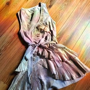 Short grey Gap ruffle dress